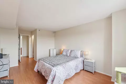15101 Interlachen Dr #1-1011, Silver Spring, MD 20906 photo 6