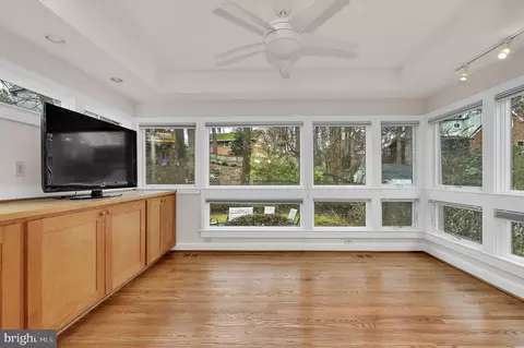 9403 Crosby Rd, Silver Spring, MD 20910 photo 11