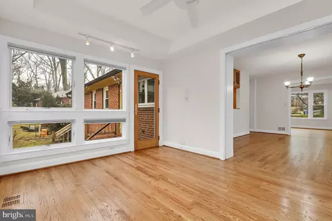 9403 Crosby Rd, Silver Spring, MD 20910 photo 13