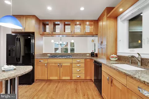 9403 Crosby Rd, Silver Spring, MD 20910 photo 19