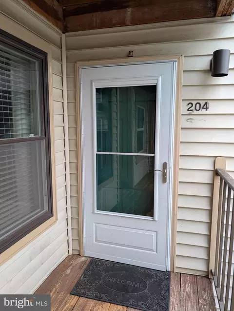 13402 Shady Knoll Dr #204, Silver Spring, MD 20904 photo 3