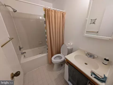 13402 Shady Knoll Dr #204, Silver Spring, MD 20904 photo 24