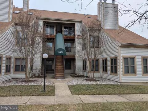 13402 Shady Knoll Dr #204, Silver Spring, MD 20904