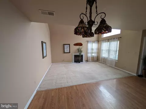 13402 Shady Knoll Dr #204, Silver Spring, MD 20904 photo 9