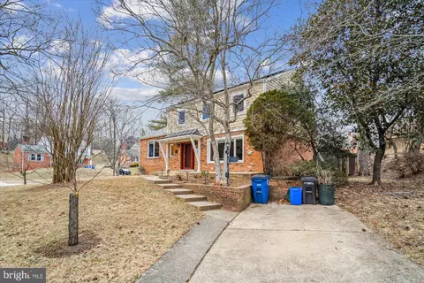 11700 Stonington Pl, Silver Spring, MD 20902 photo 4