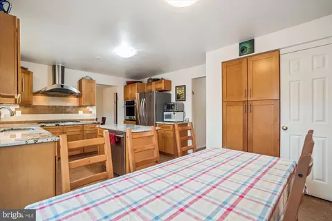 11700 Stonington Pl, Silver Spring, MD 20902 photo 19
