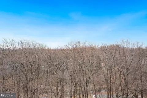 9039 Sligo Creek Pkwy #903, Silver Spring, MD 20901