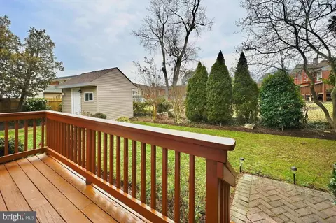 Exterior - 3308 Kayson St, Silver Spring, MD 20906 photo 5 of 7