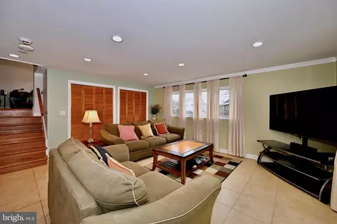 Living - 3308 Kayson St, Silver Spring, MD 20906 photo 4 of 4