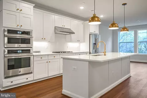 6022 Montrose Rd, North Bethesda, MD 20852
