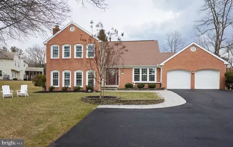 14525 Carona Dr, Silver Spring, MD 20905 photo 4