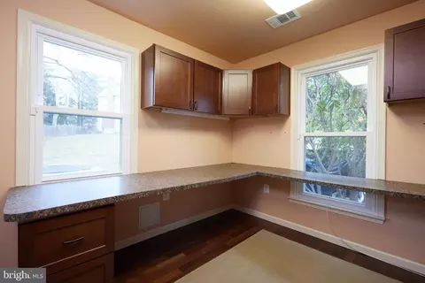 14525 Carona Dr, Silver Spring, MD 20905 photo 25
