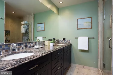 14525 Carona Dr, Silver Spring, MD 20905 photo 32