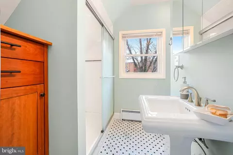 Bath - 713 Ritchie Ave, Silver Spring, MD 20910 photo 2 of 2