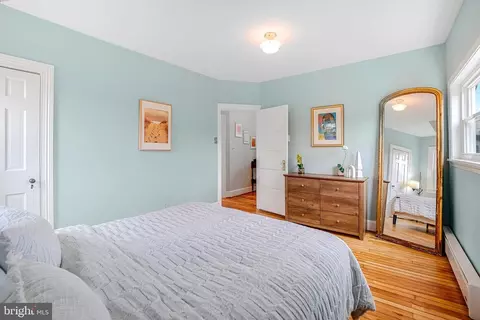 Bedroom - 713 Ritchie Ave, Silver Spring, MD 20910 photo 2 of 6