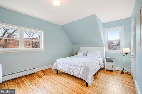 Bedroom - 713 Ritchie Ave, Silver Spring, MD 20910 photo 1 of 6