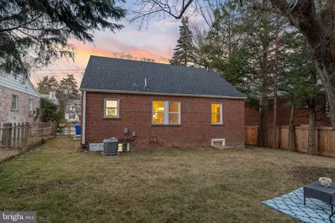 Exterior - 702 Dale Dr, Silver Spring, MD 20910 photo 9 of 12