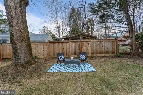 Exterior - 702 Dale Dr, Silver Spring, MD 20910 photo 10 of 12