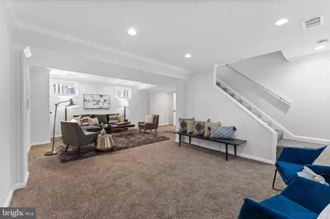 Living - 3 Melbourne Ave, Silver Spring, MD 20901 photo 3 of 3