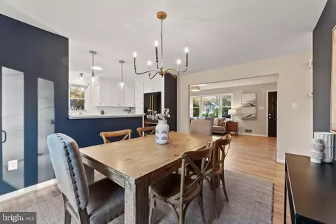 Dining - 3 Melbourne Ave, Silver Spring, MD 20901 photo 4 of 5