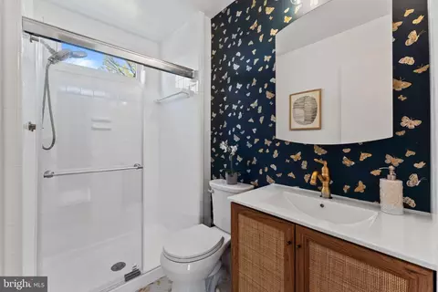 Bath - 3 Melbourne Ave, Silver Spring, MD 20901 photo 1 of 3
