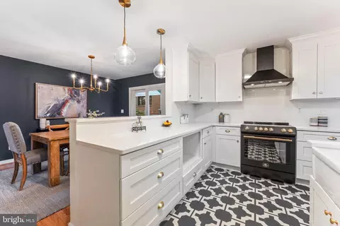 Kitchen - 3 Melbourne Ave, Silver Spring, MD 20901 photo 3 of 4