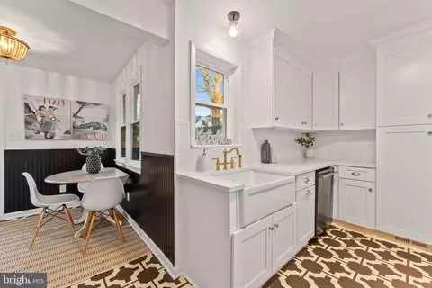 Kitchen - 3 Melbourne Ave, Silver Spring, MD 20901 photo 2 of 4