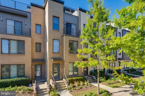 6676 Eames Way, Bethesda, MD 20817