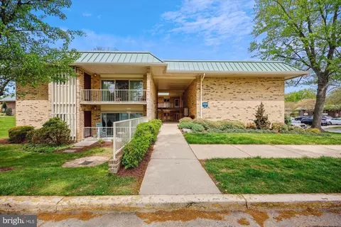3435 S Leisure World #85-2D, Silver Spring, MD 20906
