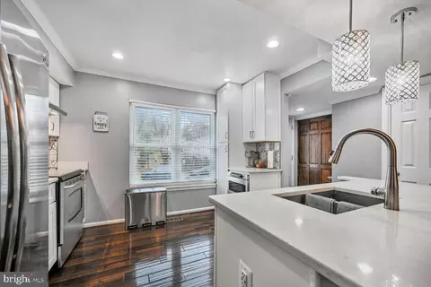 9101 September Ln, Silver Spring, MD 20901 photo 5