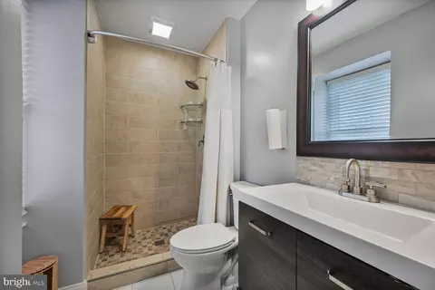 9101 September Ln, Silver Spring, MD 20901 photo 17