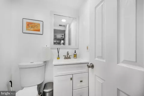 9101 September Ln, Silver Spring, MD 20901 photo 14