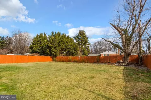 Exterior - 13125 Fernedge Rd, Silver Spring, MD 20906 photo 4 of 6