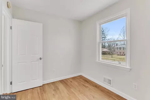 Bedroom - 13125 Fernedge Rd, Silver Spring, MD 20906 photo 5 of 10