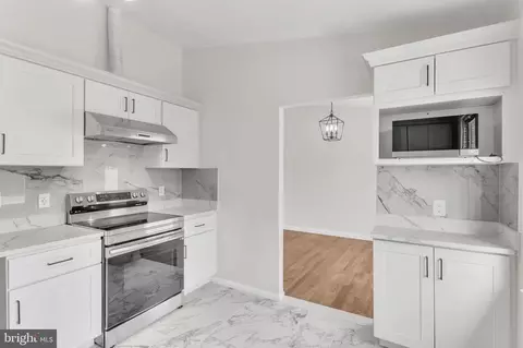 Entry Way - 13125 Fernedge Rd, Silver Spring, MD 20906 photo 1 of 1