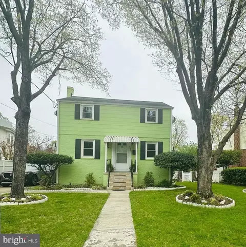 9823 Cahart Pl, Silver Spring, MD 20903 photo 2