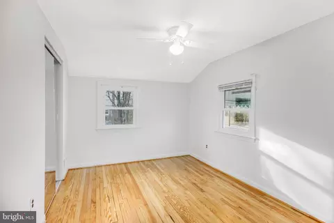 9823 Cahart Pl, Silver Spring, MD 20903 photo 36