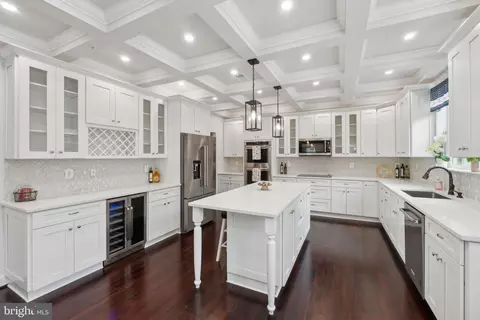 2605 Sagebrush Ter, Silver Spring, MD 20905 photo 6