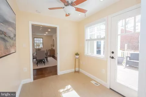 1213 Forest Glen Rd, Silver Spring, MD 20901 photo 15