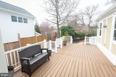 1213 Forest Glen Rd, Silver Spring, MD 20901 photo 45
