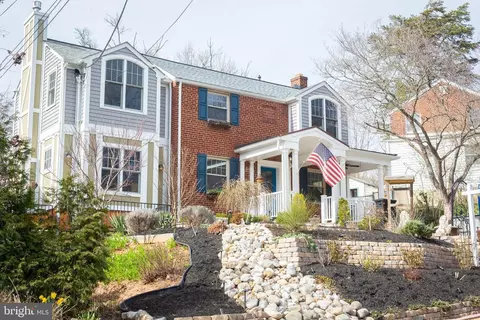 1213 Forest Glen Rd, Silver Spring, MD 20901