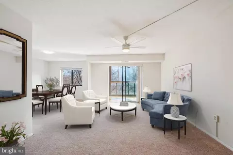 15100 Interlachen Dr #4-802, Silver Spring, MD 20906