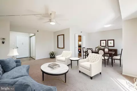 15100 Interlachen Dr #4-802, Silver Spring, MD 20906 photo 6