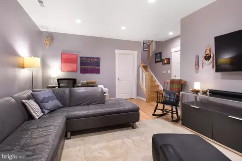 Living - 9560 Ament St, Silver Spring, MD 20910 photo 4 of 4