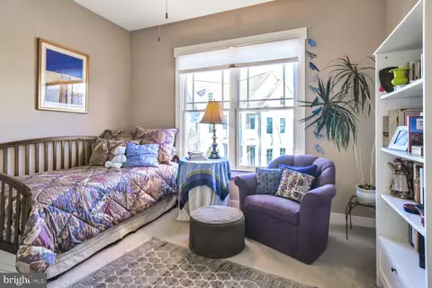 Bedroom - 9560 Ament St, Silver Spring, MD 20910 photo 5 of 7