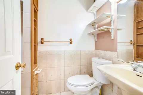 10 Sonata Ct, Silver Spring, MD 20901 photo 24