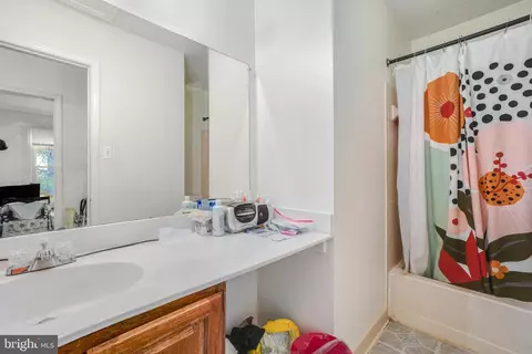 10 Sonata Ct, Silver Spring, MD 20901 photo 25