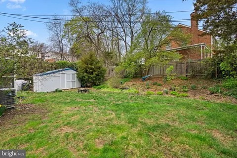 Exterior - 2401 Hayden Dr, Silver Spring, MD 20902 photo 9 of 13