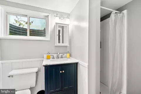 Bath - 2401 Hayden Dr, Silver Spring, MD 20902 photo 2 of 2