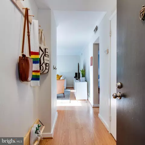 Entry Way - 2234 Washington Ave #101, Silver Spring, MD 20910 photo 1 of 1